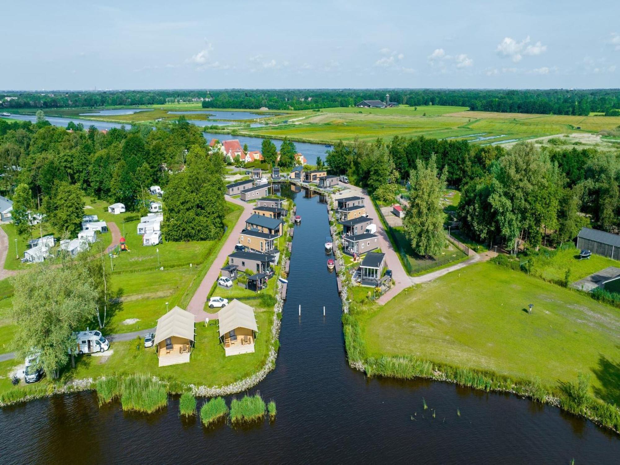 Detached Villa With Dishwasher Leeuwarden At 21Km Suameer Exterior photo